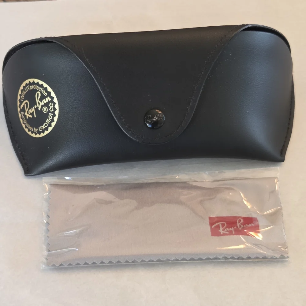 Ray-Ban RB4160 Tortoise Full Rim Sunglasses with Case and Cloth NWOT Italy